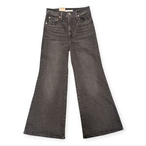NWT Levi's Women's Ribcage Bell high rise flare Leg Black Denim Jeans